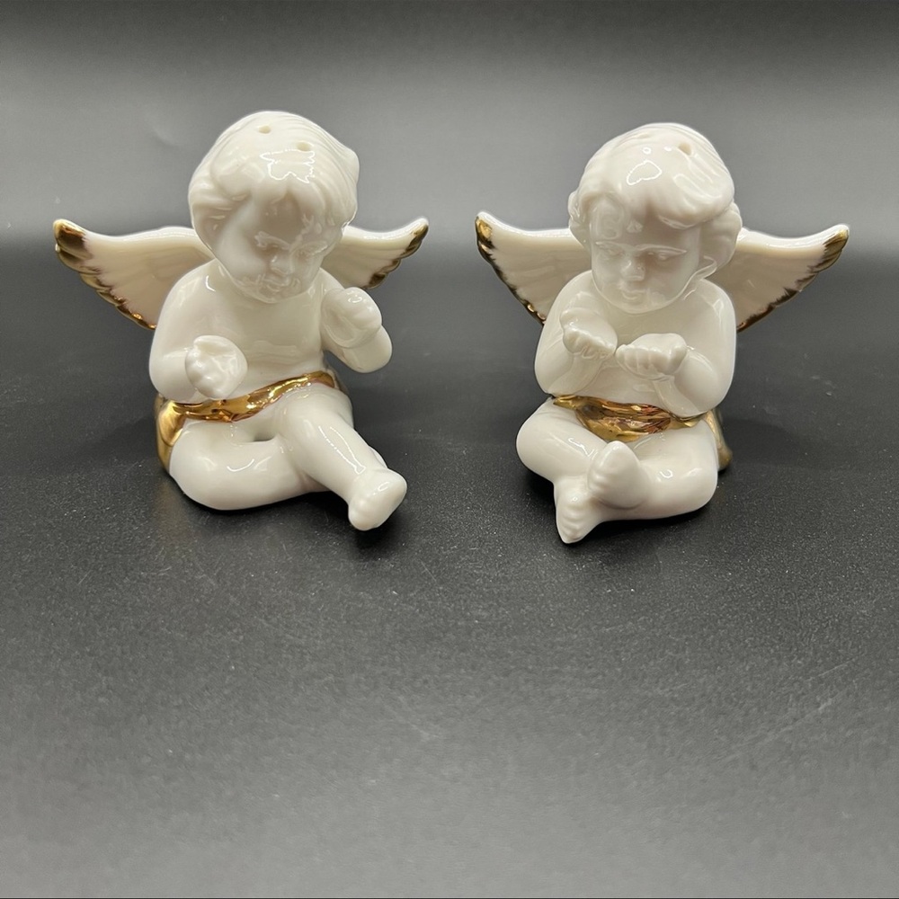 Vintage White & Gold Cherub Salt & Pepper Shakers